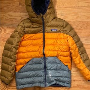 Patagonia Boys Reversible Down Sweater Hoody